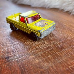 MATCHBOX Ford F-150 WILD LIFE TRUCK